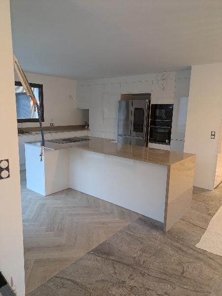 Pose maison neuve